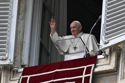 Pope Francis: Read, reread, and be passionate about the Gospel