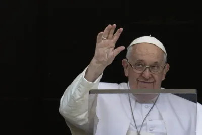 Pope Francis: ‘We must not get used to war!’