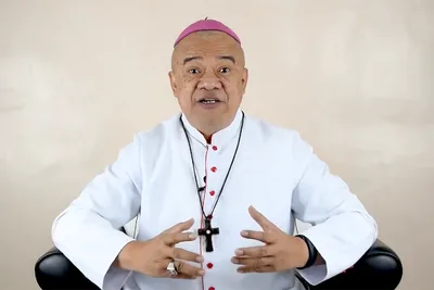 Bishop calls for boycott of Marcos film