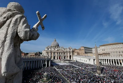 Kindly lights in gloomy world: Pope declares five new saints