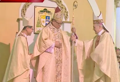 New military bishop assumes post