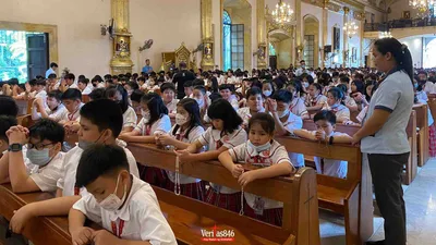 Kabataan, sama-samang nagdasal ng santo rosary para sa kapayapaan