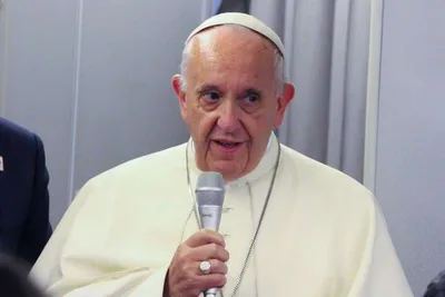 From Pope Francis, a checklist for good journalism
