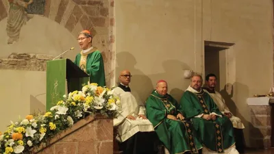 Paglingkuran ang mahihirap at nangangailangan, panawagan ni Cardinal Tagle sa mga kabataan - VeritasPH
