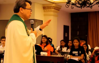 Youth reminded: ‘God’s Word makes us less selfish’