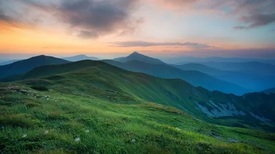 The righteousness surpasses that of the Pharisees
