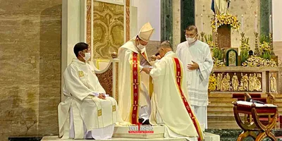 Pakinggan ang tinig ng mananampalataya, hamon ni Cardinal Advincula sa bagong rector ng Manila cathedral