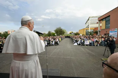 Pope Leo says parishes should reflect a Church that ‘cares for her children’