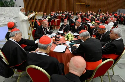 Cardinals confront a ‘wounded world’ at opening of synodal consistory