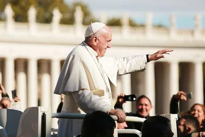 Pope calls catechists to be joyful, creative witnesses of Christ