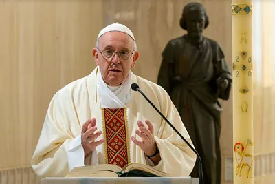 Pope Francis: Economics should not ‘sacrifice human dignity to the idols of finance’