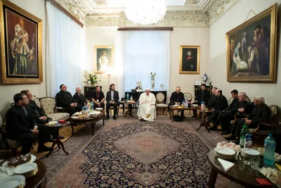 Church wounded by internal tensions, pope tells Jesuits in Romania