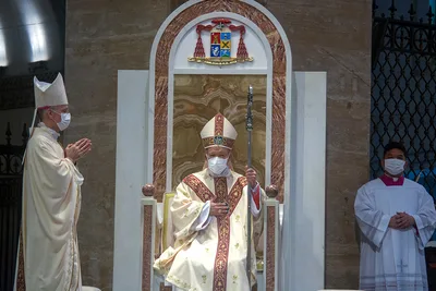Cardinal Advincula installed as Manila archbishop