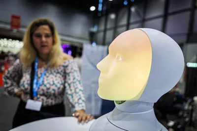 Pope: AI development must build bridges of dialogue and promote fraternity