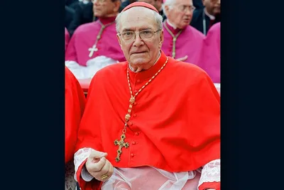 Cardinal Cacciavillan, former nuncio to the US, has died