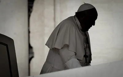 Pope Francis calls for humanity to confront crises, promote true values