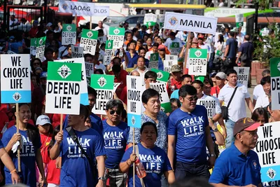 Thousands join simultaneous ‘Walk for Life’