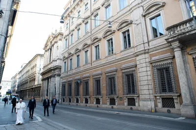 In Italy, at least 10 priests are dead of coronavirus, and 1 bishop is recovering