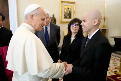 Pope Leo XIV accompanied him through his cancer battle. Now they will meet again in Madrid