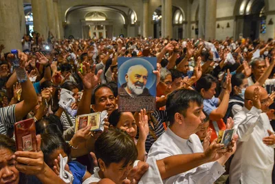 Being ‘ordinary’ is no excuse not to be holy, says Manila bishop