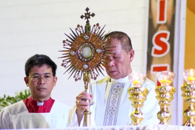 Cardinal Advincula asks prayers for his new mission