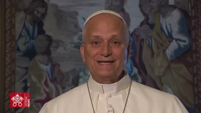 Pope calls women religious to ‘confront the globalization of indifference’
