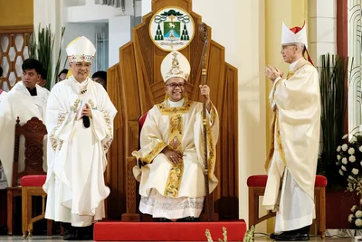New Calapan diocese marks beginning of greater mission, nuncio says