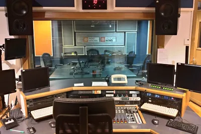 Vatican Radio to launch web radio on 90th anniversary