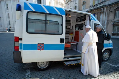 Pope Francis’ ambulance brings free flu shots and coronavirus tests to the homeless