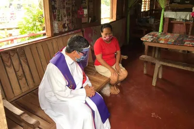 Manila bishop rules out ‘online confession’