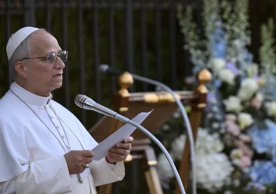 Pope: May God guide world leaders towards a just and lasting peace