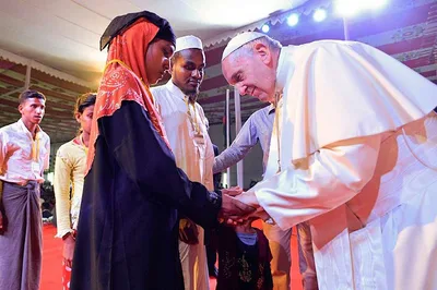 Pope’s latest prayer video highlights religious persecution in Asia