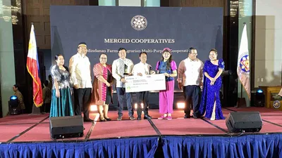Nagsabuhay ng diwa ng kooperatiba, pinarangalan ng CDA