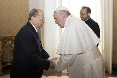Pope Francis and Lebanese president talk Syrian war