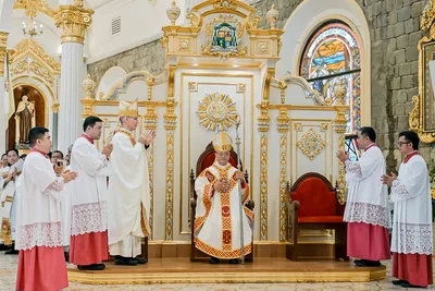 New Bacolod bishop makes trust the foundation of his pastoral ministry