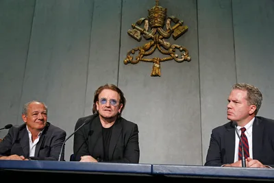 Irish singer Bono calls pope ‘extraordinary man for extraordinary times’