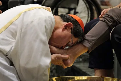 Cardinal Tagle tells youth: Face your upsets, never lose hope