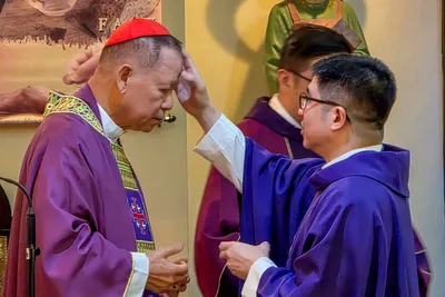 Cardinal urges Filipinos to confront complicity in corruption as Lent begins