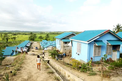 Church builds more than 30,000 houses for Yolanda victims