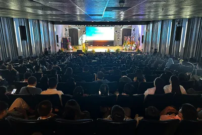 Bishop leads moment of silence for Marawi blast victims