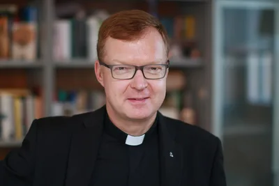 Abuse expert leaves Vatican commission for protection of minors, citing concerns