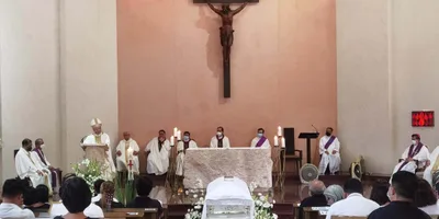 Bishop Almoneda, pinarangalan ng CBCP
