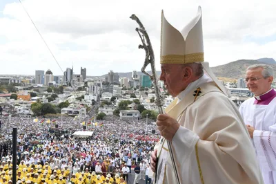 Pope Francis to visit Thailand and Japan in November