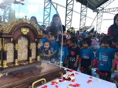 Former Manila street kids ‘awed’ by St. Thérèse’s relics