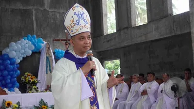Ipagkatiwala sa Mahal na Ina ang kagalingan ng mundong maysakit