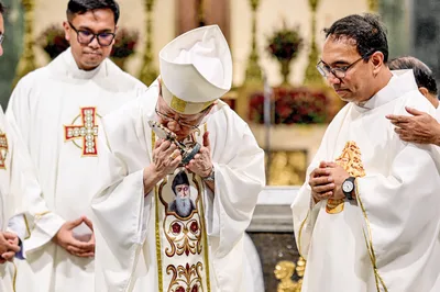 Cardinal Tagle: Humility brings God’s miracles; pride brings ‘only disaster’