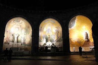 Pope Francis says Catholic shrines are a key place for evangelization