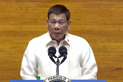 Unite country, show integrity in final year, Duterte urged