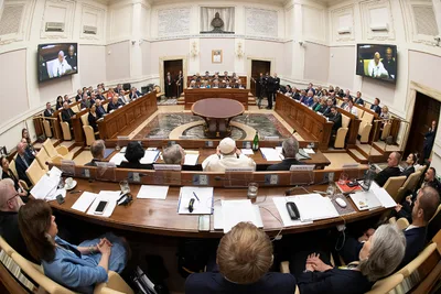 Mitigate global warming, spare further injustice to poor, pope says