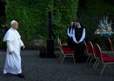 Pope Leo XIV invites Church to participate in World Mission Sunday